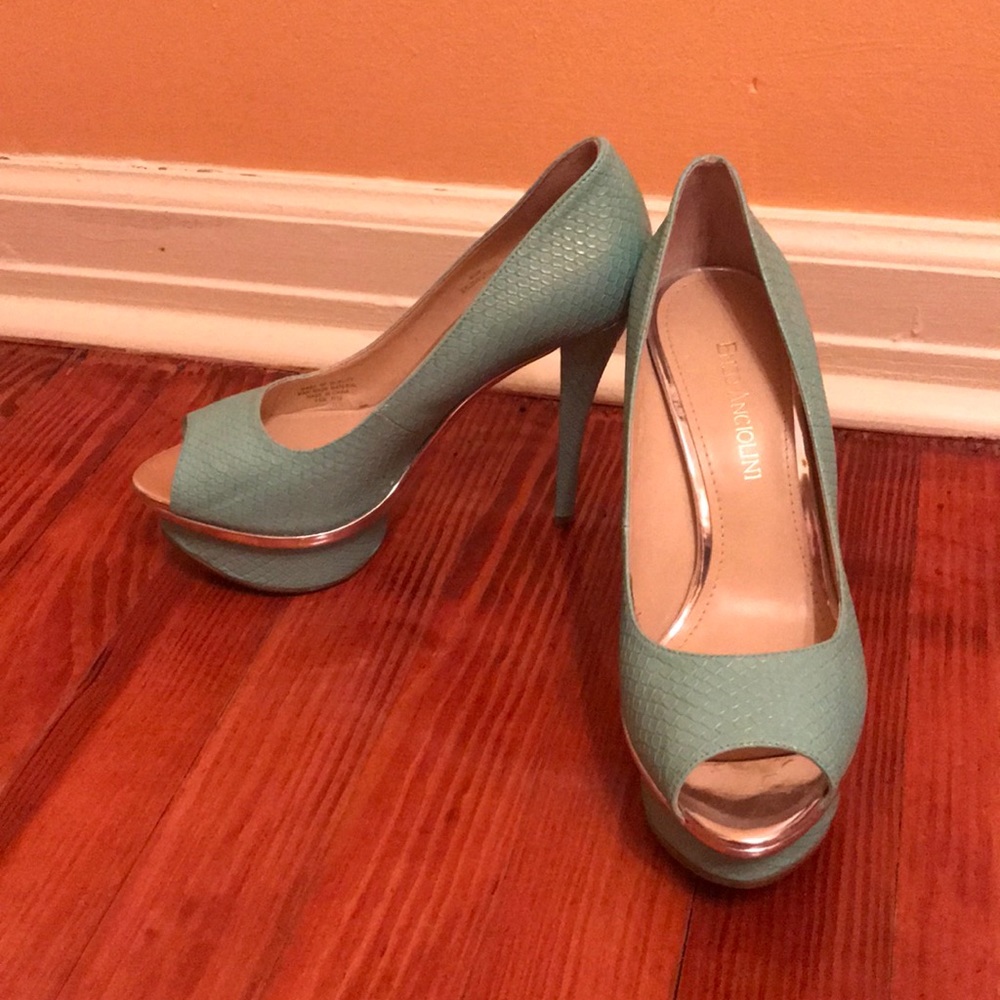 enzo angiolini pumps